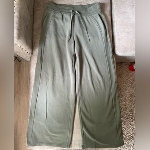 lululemon athletica Wide Leg Pants in Olive Green